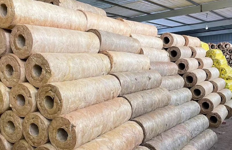 Bông thủy tinh theo cuộn